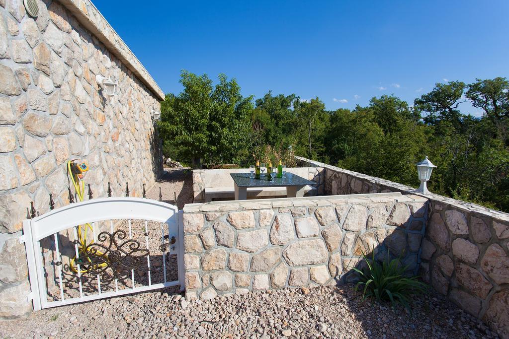 Villa Mir Polje  Exteriér fotografie